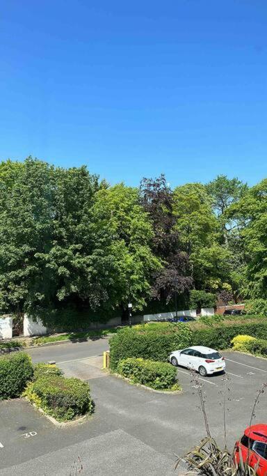 New Hmm Apartmentz - Free Parking - Beautiful Area Sunderland  Exterior photo